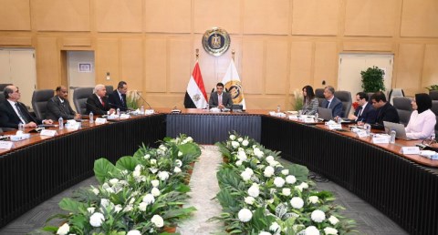 وزير الصناعة يبحث مع غرفة صناعة منتجات الأخشاب والأثاث تحديات القطاع وخطط تطويره وتعزيز الصادرات