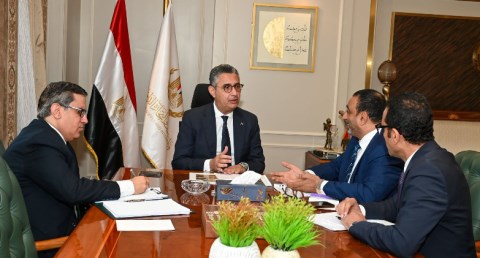 وزير التموين يبحث مع رئيس غرفة صناعة الحبوب تطوير منظومة المطاحن
