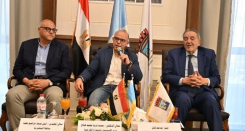 وزير الاستثمار والتجارة الخارجية
