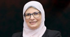  الدكتورة ناهد يوسف رئيس الهيئة العامة للتنمية الصناعية