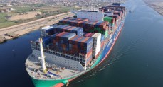 قناة السويس تشهد عبور سفينة الحاويات العملاقة CMA CGM VENDOME لأول مرة
