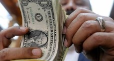 تحويلات المصريين بالخارج تسجل 39.2 مليار دولار خلال 10 أشهر من 2025/2026