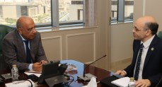 الدكتور محمود عصمت يجتمع برئيس هيئة المواد النووية لمتابعة الموقف التنفيذي وتطور الأعمال 
