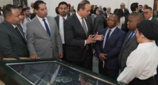  رئيس وزراء صربيا يزور جناح الهيئة العامة للرعاية الصحية ويطلع على التجربة المصرية