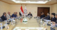 جمبلاط يبحث مع بونجسان التعاون المشترك بمجال الصناعات الدفاعية