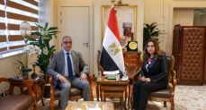 وزيرة التنمية المحلية تتابع مشروعات الخطة الاستثمارية وتطوير منظومة المخلفات والتصالح بالجيزة