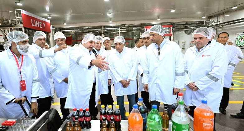 رئيس الوزراء يفتتح خط إنتاج جديد لـ "كوكاكولا هيلينك مصر" بالإسكندرية