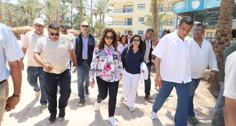 وزيرة التنمية المحلية والبيئة ومحافظ البحر الأحمر يتفقدان الأنشطة السياحية والبيئية بمحميات المحافظة