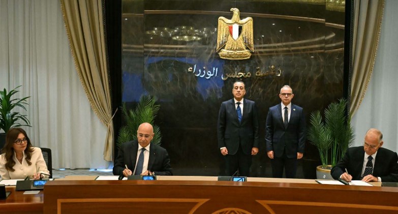 الحكومة تمضي في برنامج الطروحات.. "طاقة عربية" تستحوذ على 10% من "كويك فيول"