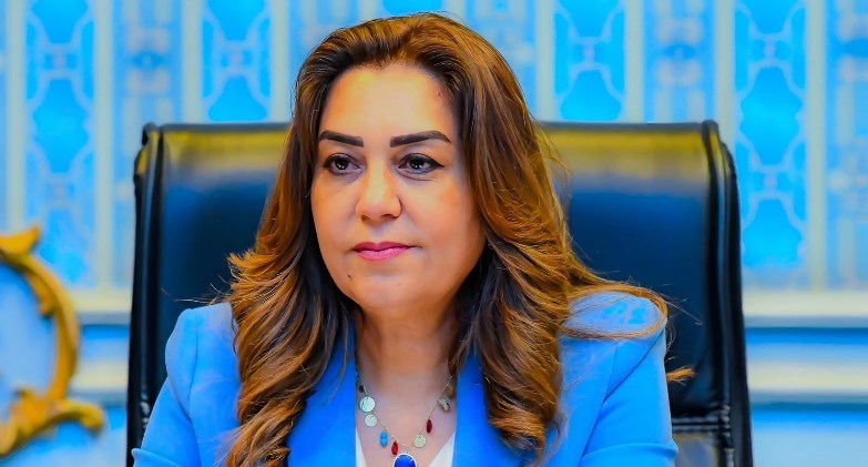 وزيرة التنمية المحلية والبيئة تعلن بدء تشغيل أحدث أجهزة رصد ملوثات الهواء والغازات الدفيئة في 12 محطة