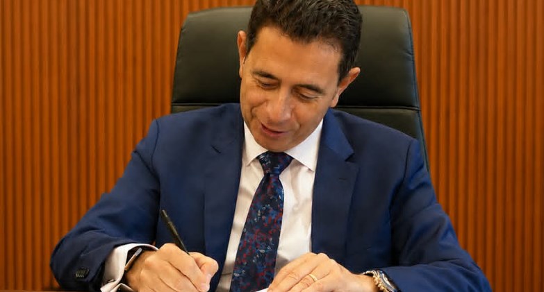 الخناجري ودلمار تعلنان أول تحالف صناعي مصري لتوطين صناعة أنظمة فتحات السقف للسيارات بمكون محلي يتجاوز 75%