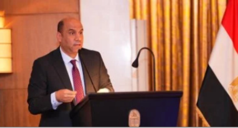  وزير العمل: ضوابط إجازة ثورة 30 يونيو للعاملين بالقطاع الخاص 