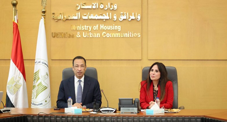 وزيرا الإسكان والاتصالات يتابعان تنفيذ إطلاق المرحلة الأولى من منصة تصدير العقار المصري