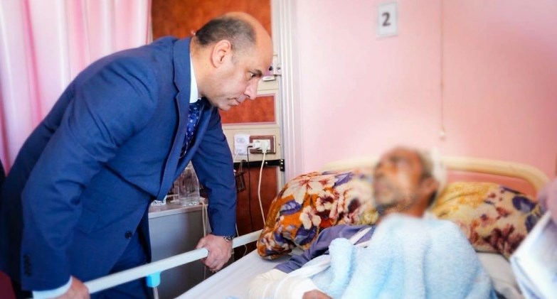 وزير العمل يزور عمال مصابين من العمالة غير المنتظمة.. ويوجه بتقديم كافة أوجه الرعاية والدعم