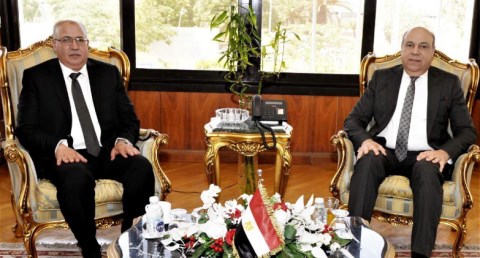 وزير الطيران المدني يستقبل مدير عام المنظمة العربية للطيران المدني لبحث آفاق التعاون المشترك بين الجانبين 