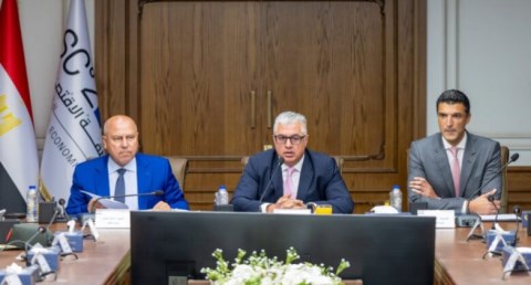 وليد جمال الدين رئيس الهيئة العامة للمنطقة الاقتصادية لقناة السويس