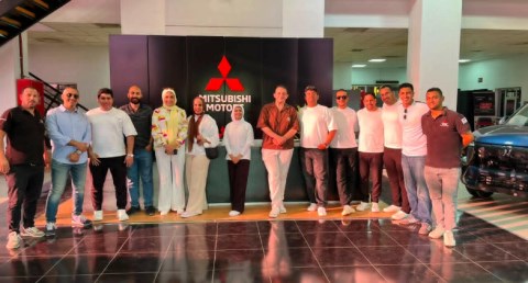 دايموند موتورز تحتفل بتسليم أول دفعة من سيارات ميتسوبيشي ديستينيتور للعملاء في السوق المصري