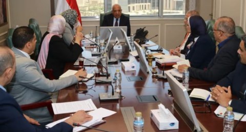  الكهرباء والطاقة المتجددة
