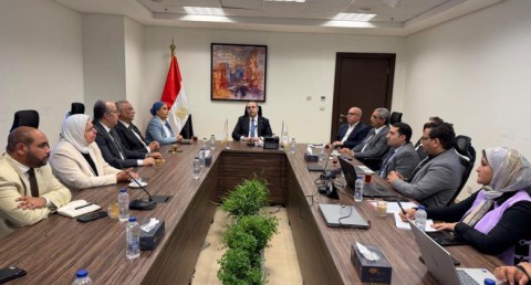 الأمانة الفنية لـ"القومي لتنظيم الإعلانات" تدرس حوافز استخدام الطاقة المتجددة