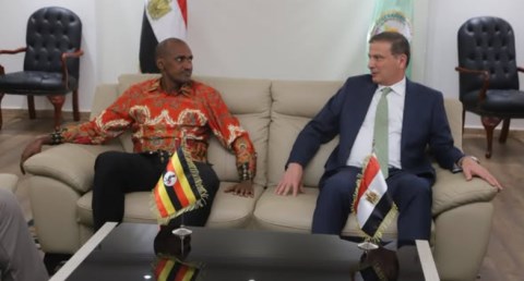 وزير الزراعة يستقبل نظيره الأوغندي ووزير الدولة للثروة الحيوانية