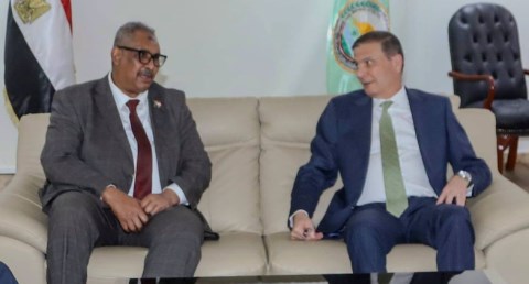 وزير الزراعة يبحث مع نظيره السوداني ومدير "المنظمة العربية" ملفات التكامل والأمن الغذائي
