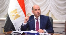 وزير العمل: الخميس المقبل إجازة رسمية مدفوعة الأجر للعاملين بالقطاع الخاص