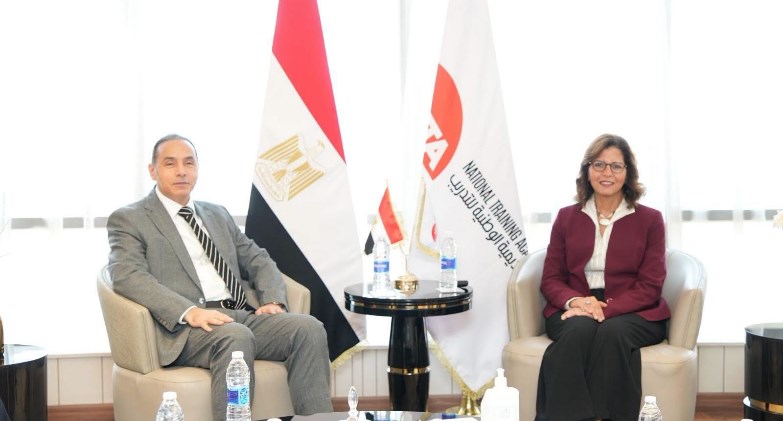 إسلام عزام رئيس "الرقابة المالية" يبحث مع مديرة الأكاديمية الوطنية للتدريب 