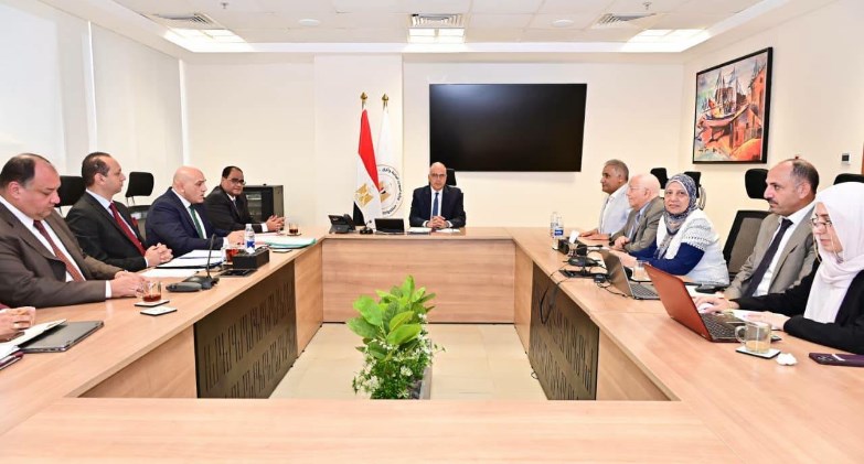 وزير الري يعتمد خارطة طريق لإنشاء إدارة مركزية جديدة للموارد المائية غير التقليدية