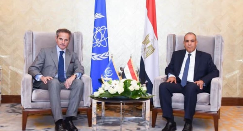 وزير الخارجية والتعاون الدولي