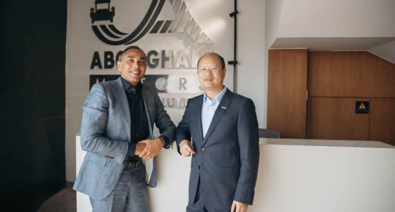 أبوغالي موتورز وجيلي العالمية تبحثان تصنيع سيارات «Geely NEV»