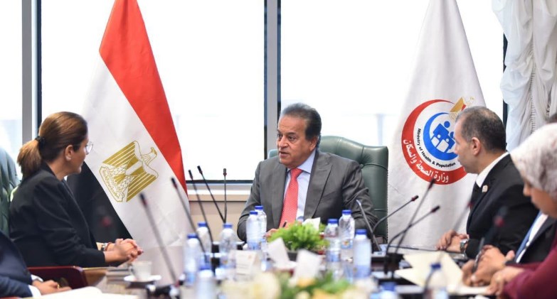 وزير الصحة يدفع نحو نقلة نوعية في المناظرات الطبية عن بعد