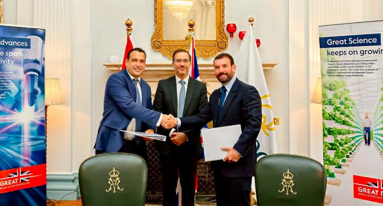 مجموعة ألاميدا للرعاية الصحية ومؤسسة جايز آند سانت توماس البريطانية توقّعان مذكرة تفاهم استراتيجية