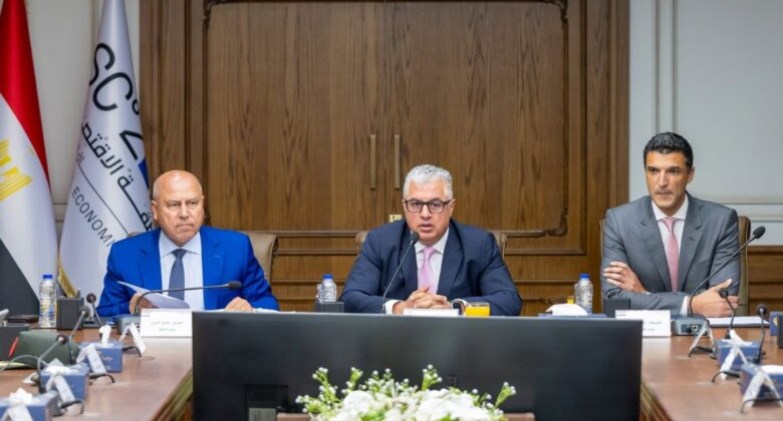 وليد جمال الدين رئيس الهيئة العامة للمنطقة الاقتصادية لقناة السويس