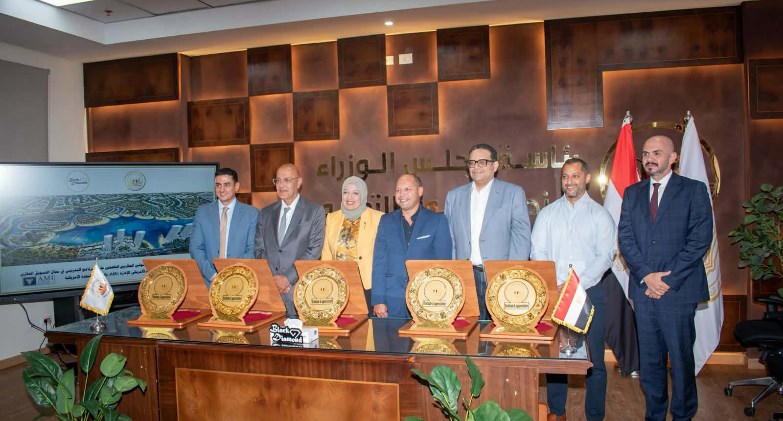 «تطوير التعليم بالوزراء» يحتفل بتخريج أول دفعة من البرنامج المهني للمسوقين العقاريين