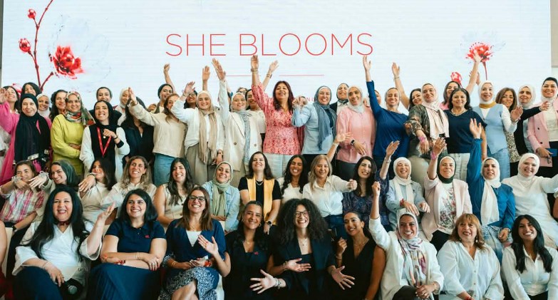 إي آند مصر تطلق برنامج «She Blooms» لتمكين المرأة وتعزيز ثقافة الشمول والتطوير المهني