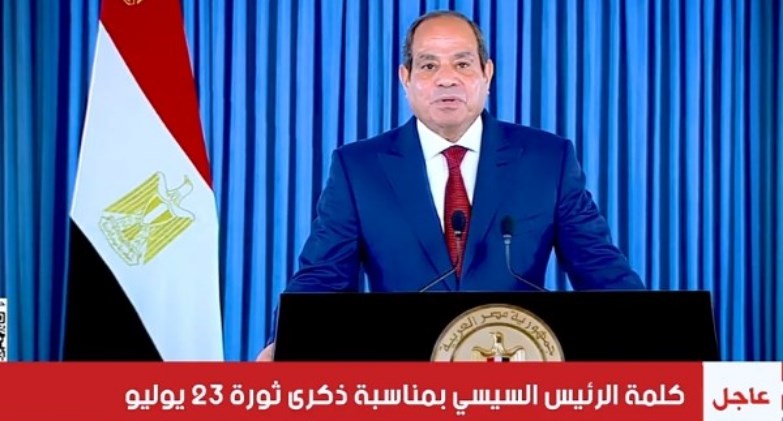 الرئيس السيسي: مصر بفضل الله وشعبها العظيم لا يستطيع أحد أن يمسها أو ينال من مقدراتها  