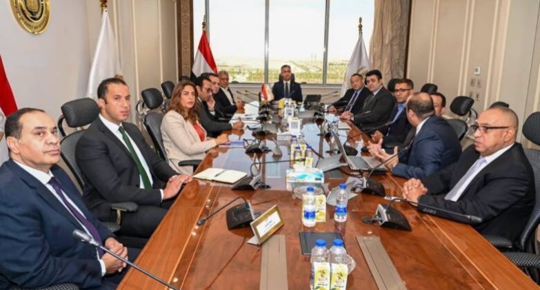 وزير التموين والتجارة الداخلية