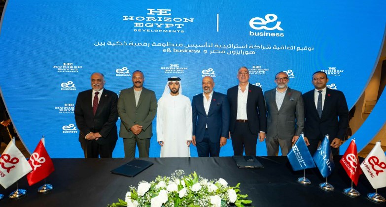  e& Business وهورايزون مصر توقَعان شراكة استراتيجية لتأسيس منظومة رقمية ذكية في مشروع سعادة القاهرة الجديدة