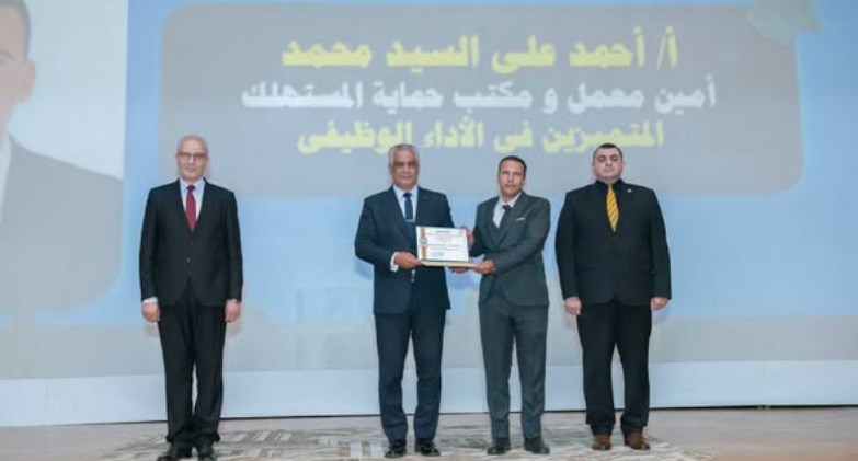  حفل تخرج الدفعة السابعة من الأكاديمية المصرية للهندسة والتكنولوجيا المتقدمة
