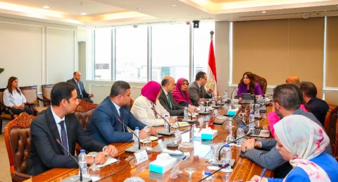وزيرة الإسكان تتابع مع شركة HDP مبيعات وتسويق مشروعات المدن الجديدة والفرص الاستثمارية