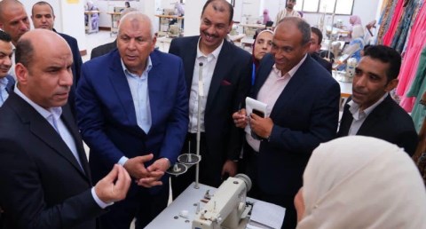 وزير العمل ومحافظ مطروح يزرعان الأمل في قلوب المتدربين ..ويتفقان على خطة عاجلة لتطوير "المركز" وصناعة الكوادر الماهرة