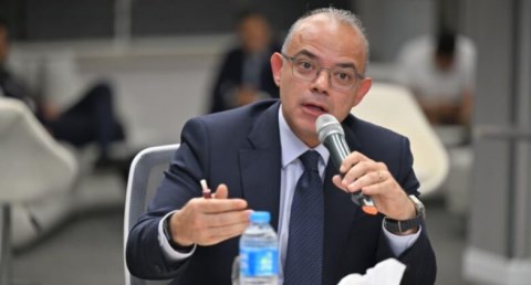  الدكتور محمد فريد