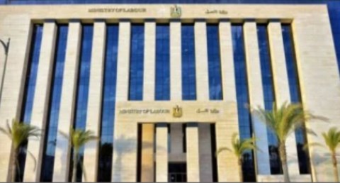 رواتب تصل لـ 30 ألف جنيه.. أكثر من 1100 فرصة عمل للشباب فى المحافظات