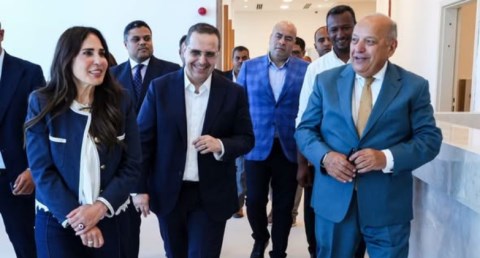وزيرة الإسكان تتفقد مشروع مستشفى «شفا العلمين»