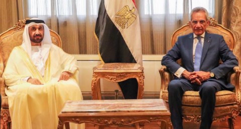 وزير شئون المجالس النيابية يبحث مع رئيس البرلمان العربي التعاون البرلماني العربي