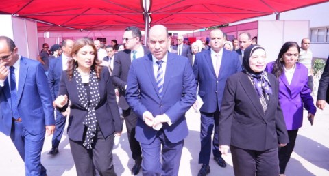 وزير العمل ومحافظ القاهرة وقيادات الجامعة المصرية الصينية يفتتحون الملتقى القومي الثاني للتوظيف