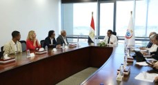وزير الصحة يبحث مع الأهلية هيلث كير التوسع في جراحات استبدال المفاصل بتقنية الروبوت