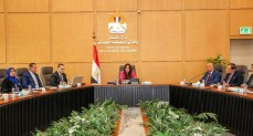  وزيرة الإسكان يتابع موقف تقنين الأراضي المضافة بالمدن الجديدة 