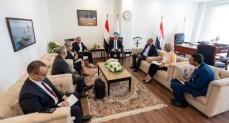 وزير البترول يبحث مع شركة «فيلوكس» الأسترالية فرص الاستثمار في قطاع التعدين بمصر