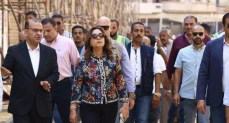 وزيرة التنمية المحلية تتفقد معدلات تنفيذ المرحلة الثانية من تطوير سوق العتبة بالقاهرة